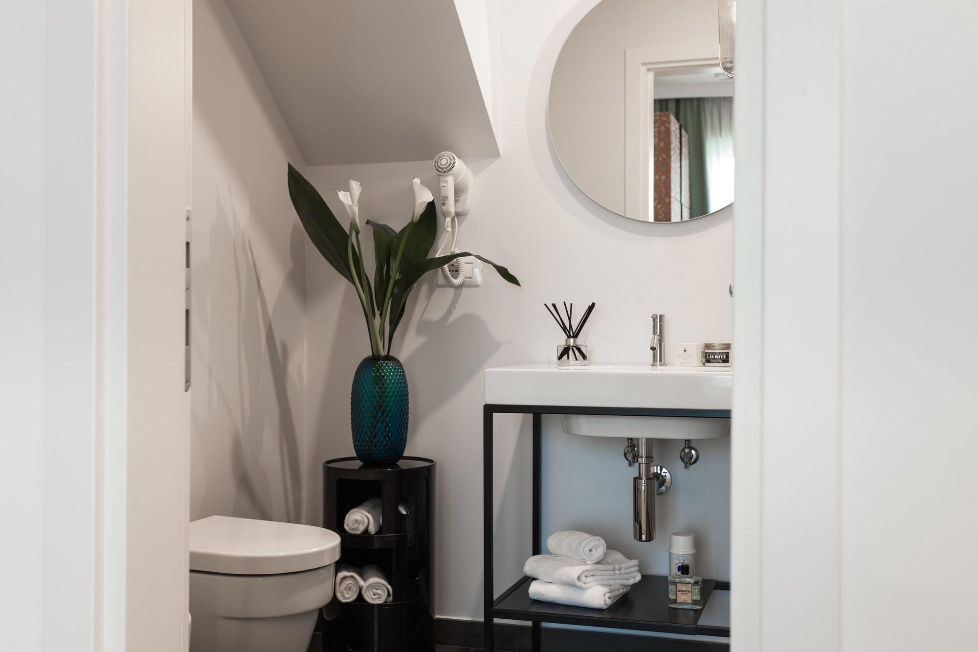 B&B Lorena Suites Φλωρεντία Εξωτερικό φωτογραφία