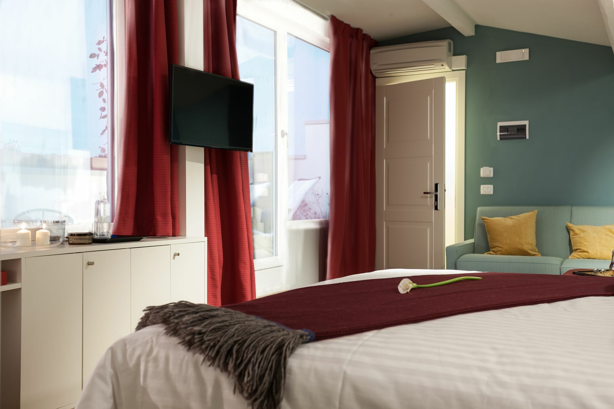 B&B Lorena Suites Φλωρεντία Εξωτερικό φωτογραφία