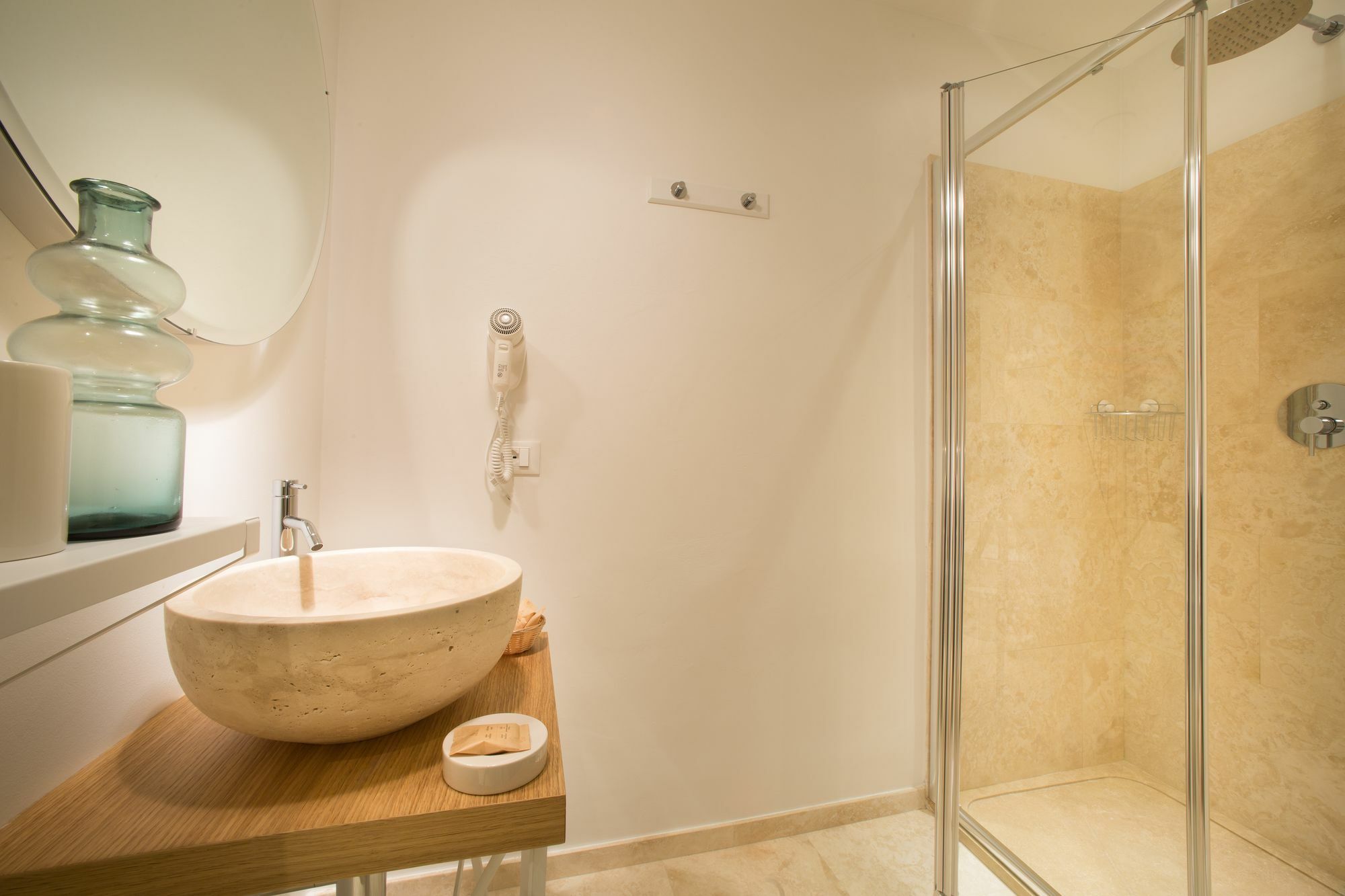 B&B Lorena Suites Φλωρεντία Εξωτερικό φωτογραφία